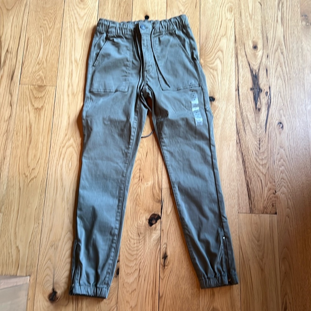 American Eagle jogger